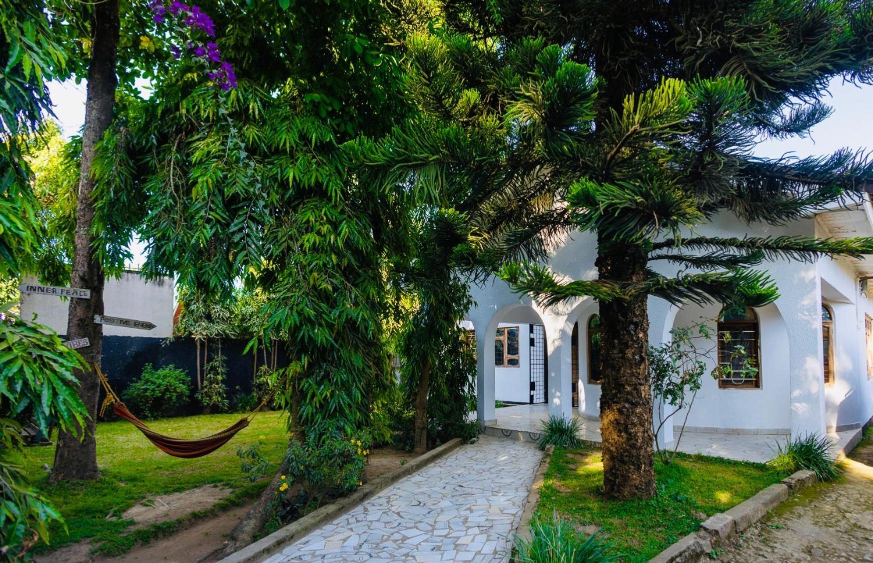Safari Adventures-House Bed & Breakfast Arusha Exterior photo