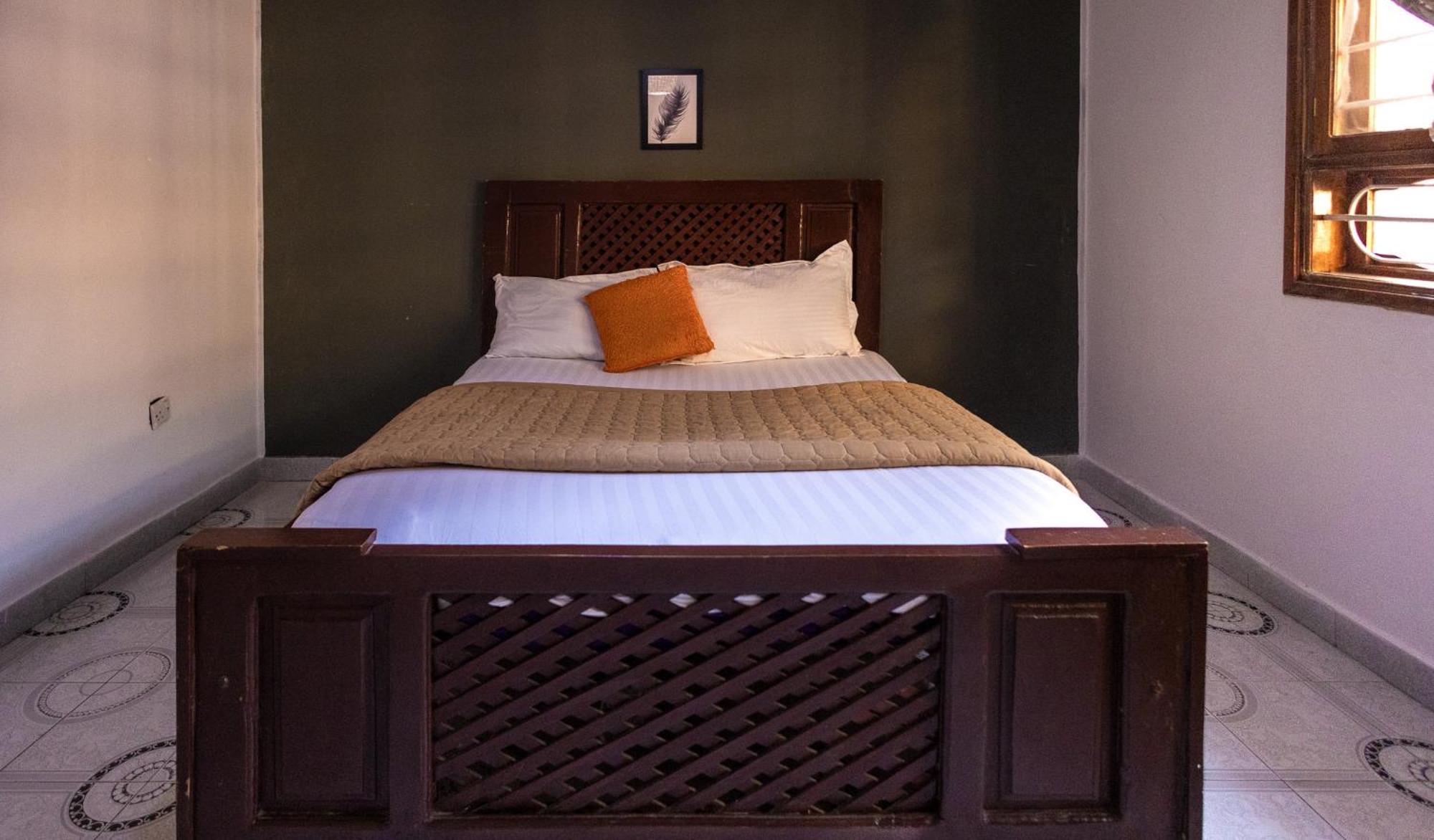 Safari Adventures-House Bed & Breakfast Arusha Exterior photo